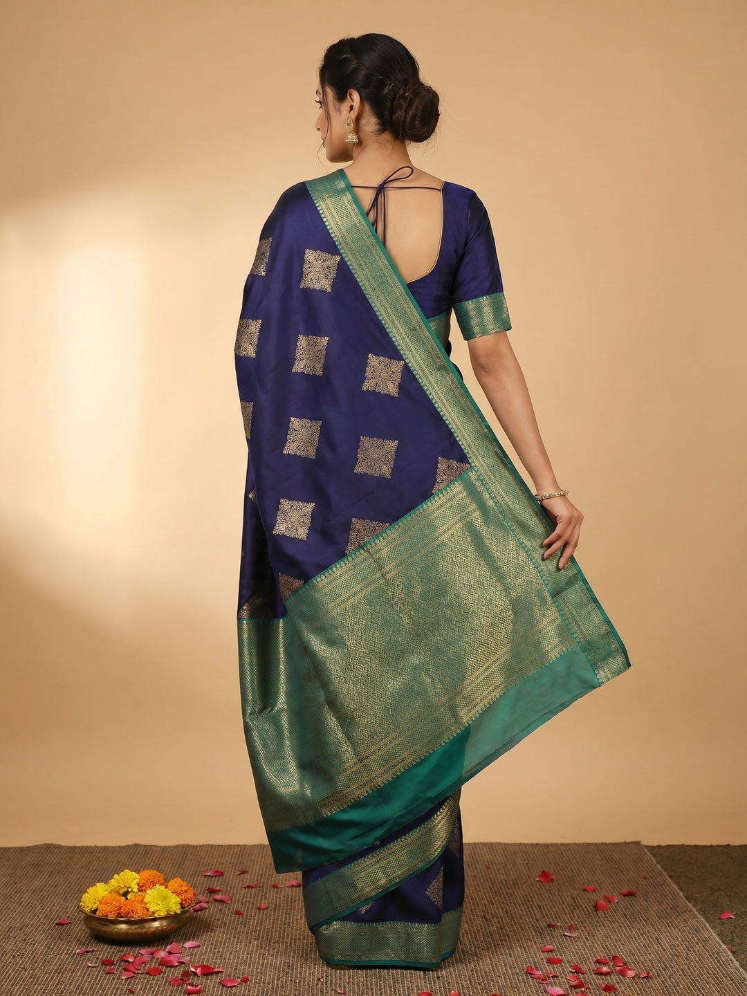 Breathtaking Navy Blue Colored Festive Wear Woven Soft Silk Saree - Image 2