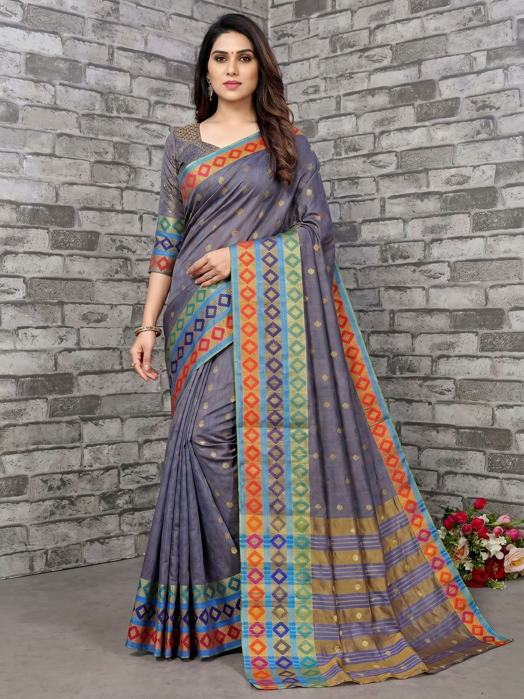 Exotic Grey Colored Festive Wear Woven Cotton Silk Saree - Image 2