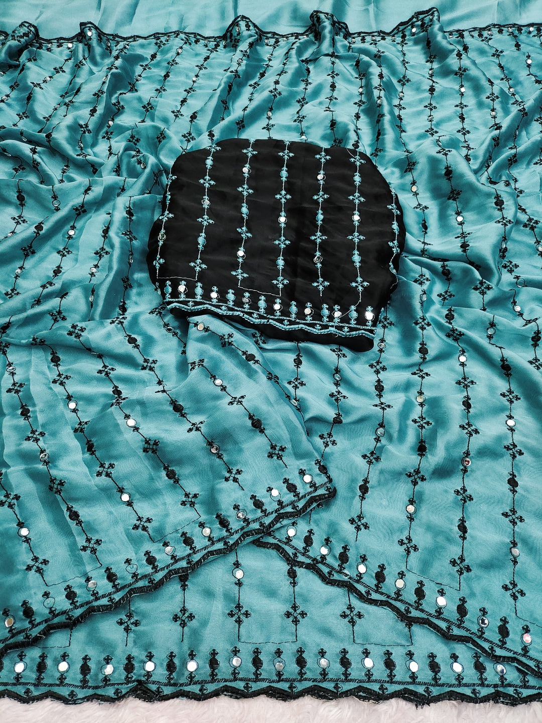 Peachmode Turquoise Viscose Saree with Floral Embroidery and Mirror Work - Image 7