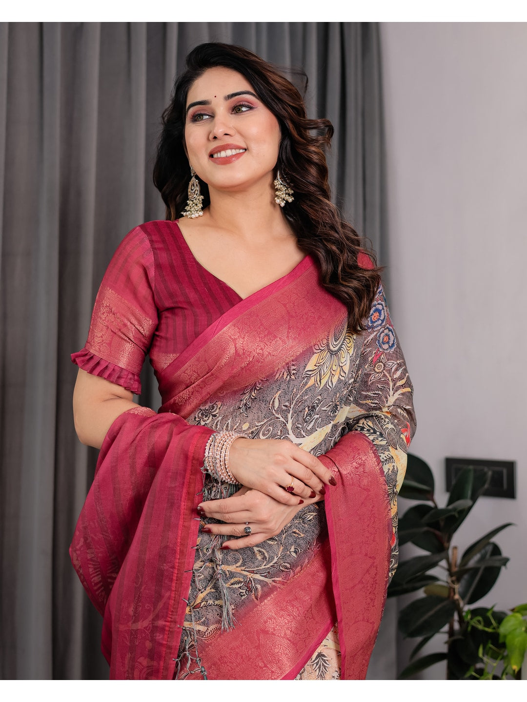 Peachmode Wine Handloom Linen Cotton Floral Print Saree - Image 11