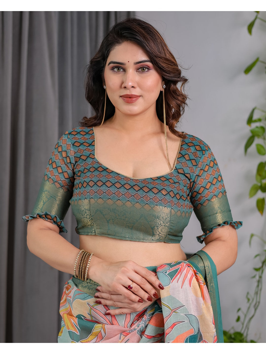 Peachmode Olive Handloom Linen Cotton Floral Print Saree - Image 5