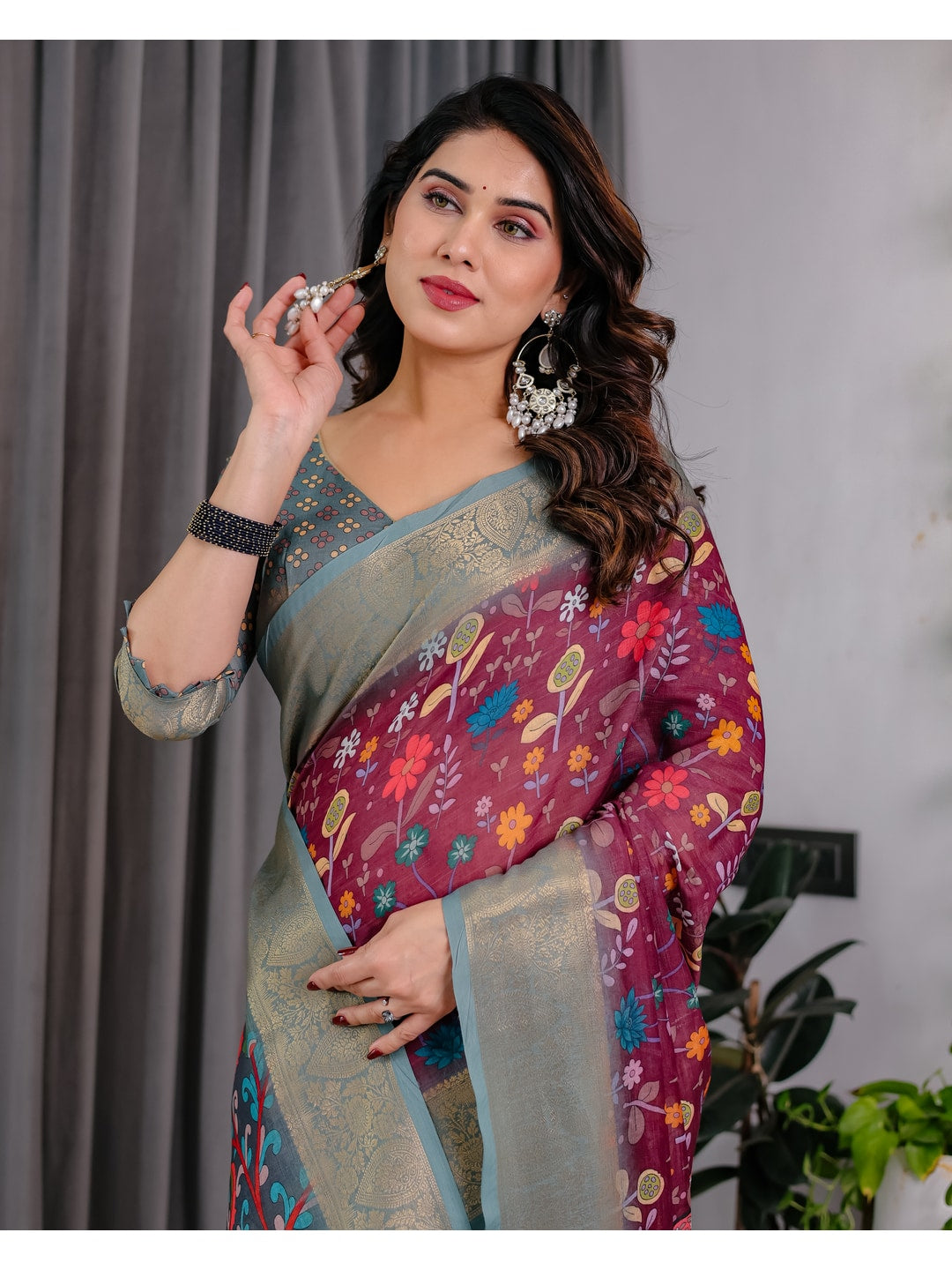 Peachmode Purple Handloom Linen Cotton Floral Print Saree - Image 13