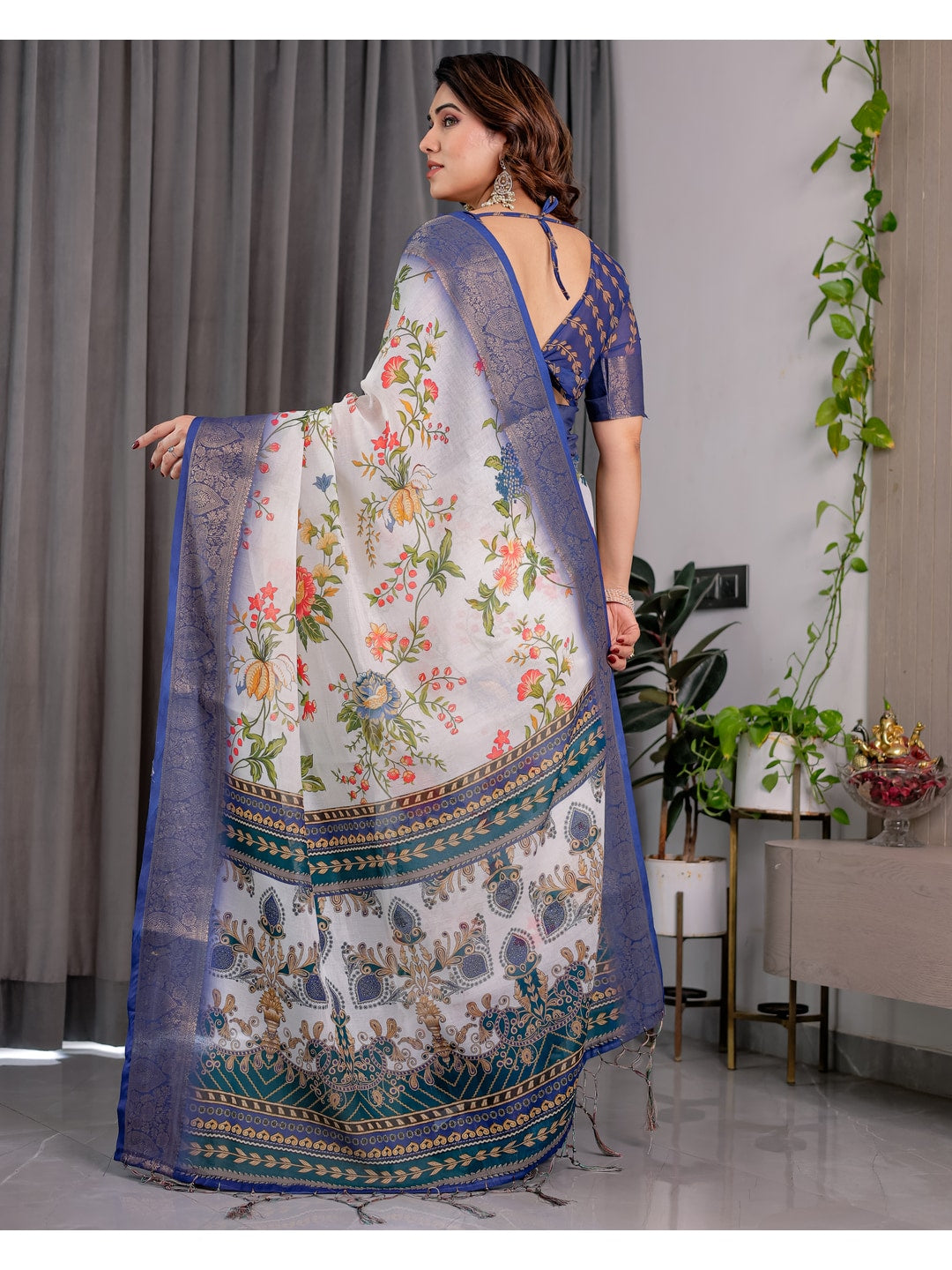 Peachmode White Handloom Linen Cotton Floral Print Saree - Image 8