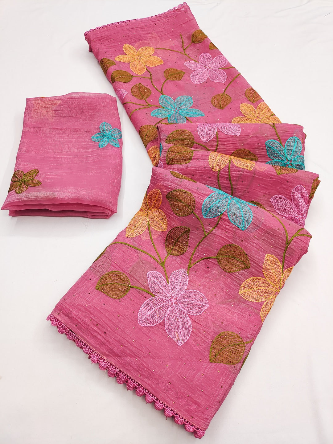 Peachmode Pink Viscose Saree with Floral Thread Work - Image 5