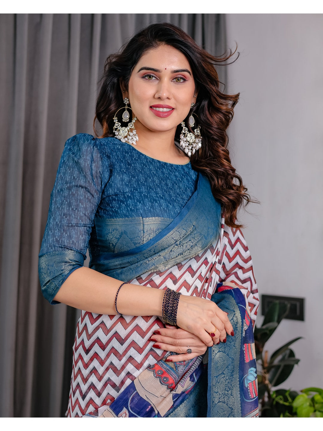 Peachmode Navy Blue Handloom Linen Cotton Floral Print Saree - Image 8