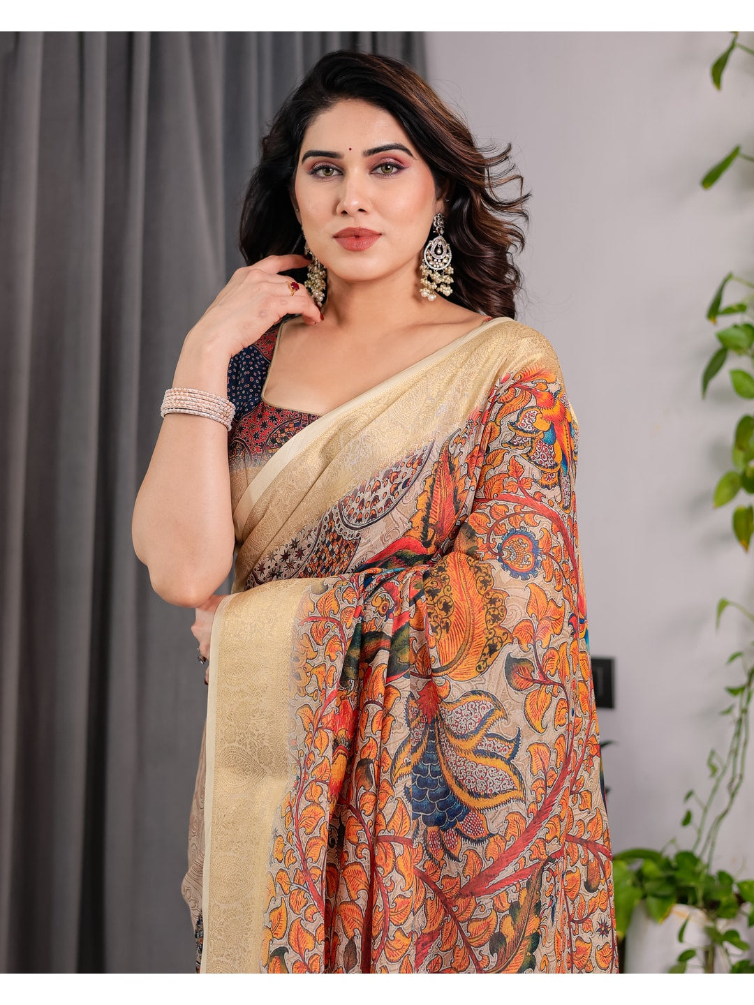 Peachmode Cream Handloom Linen Cotton Floral Print Saree - Image 13