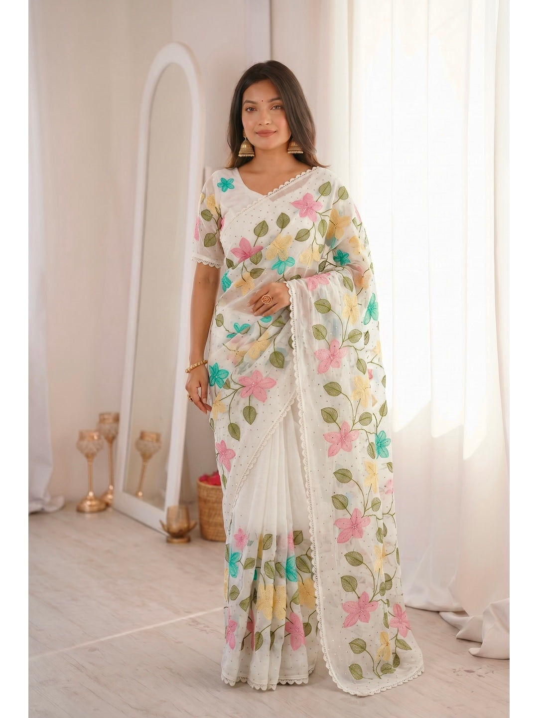 Peachmode White Viscose Saree with Floral Thread Work - Image 3