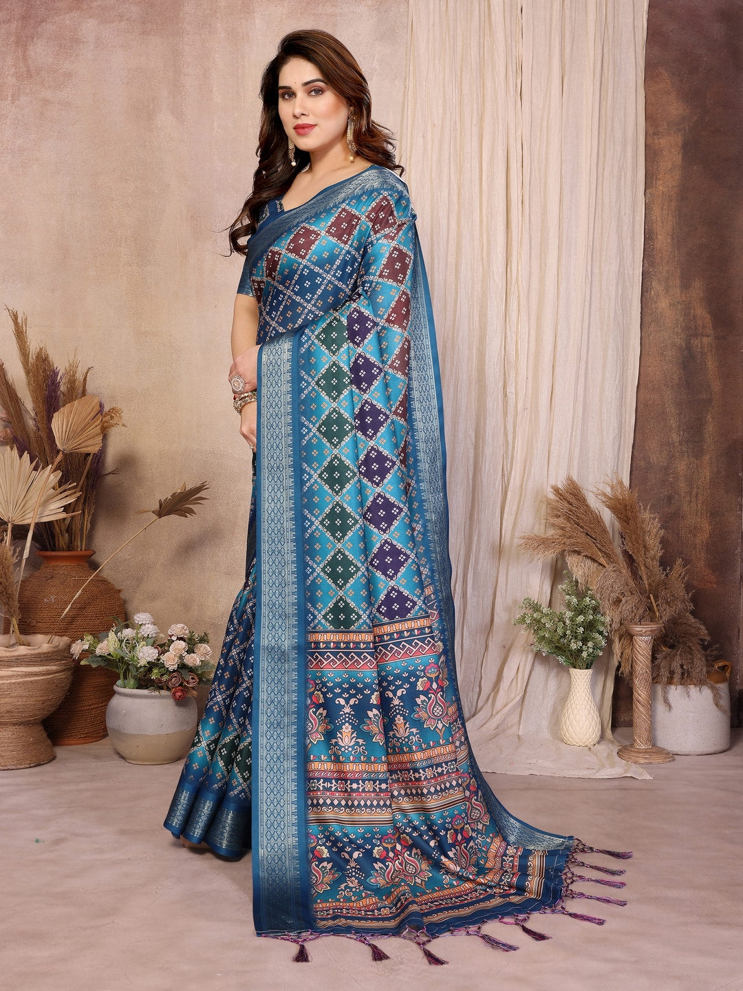Peachmode Teal Cotton Silk Bandhej Print Saree with Zari Border - Image 2