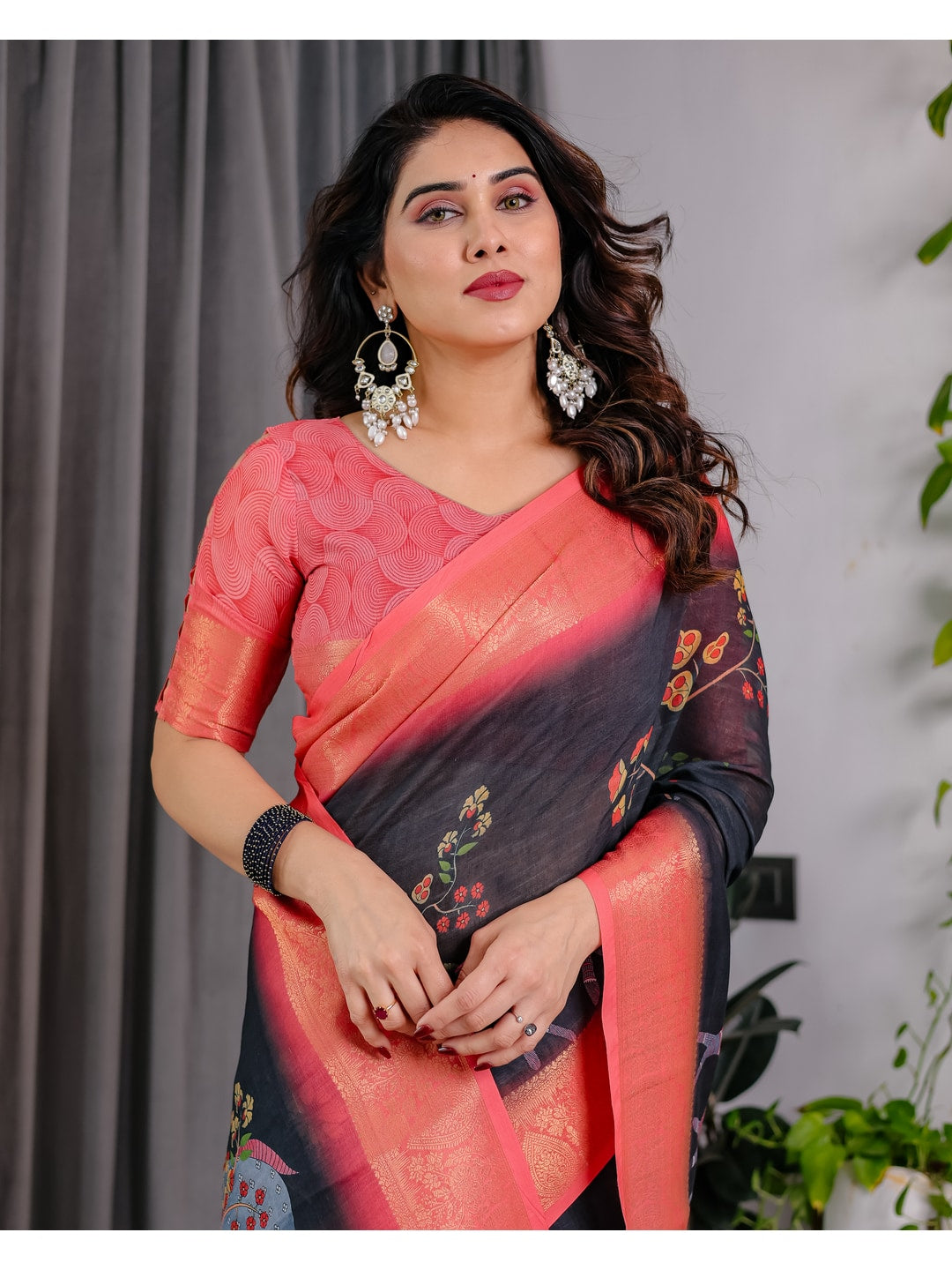 Peachmode Black Handloom Linen Cotton Floral Print Saree - Image 12