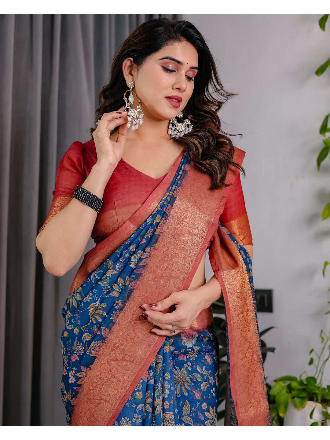 Peachmode Blue Handloom Linen Cotton Floral Print Saree - Image 16