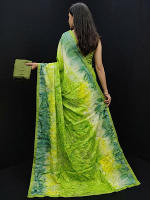 Arresting Mehdi Colored Embossed Floral Pattern Casual Wear Jacqaurd Dola Silk Saree - Image 1