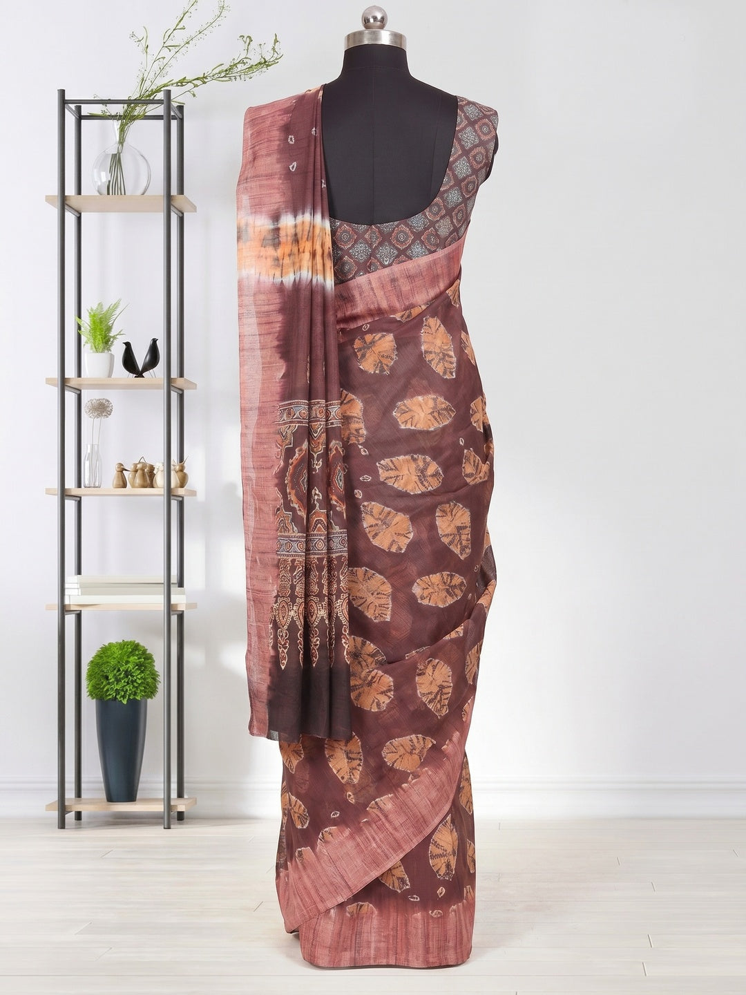 Radiant Brown Coloured Casual Wear Printed Linen Saree - Image 3