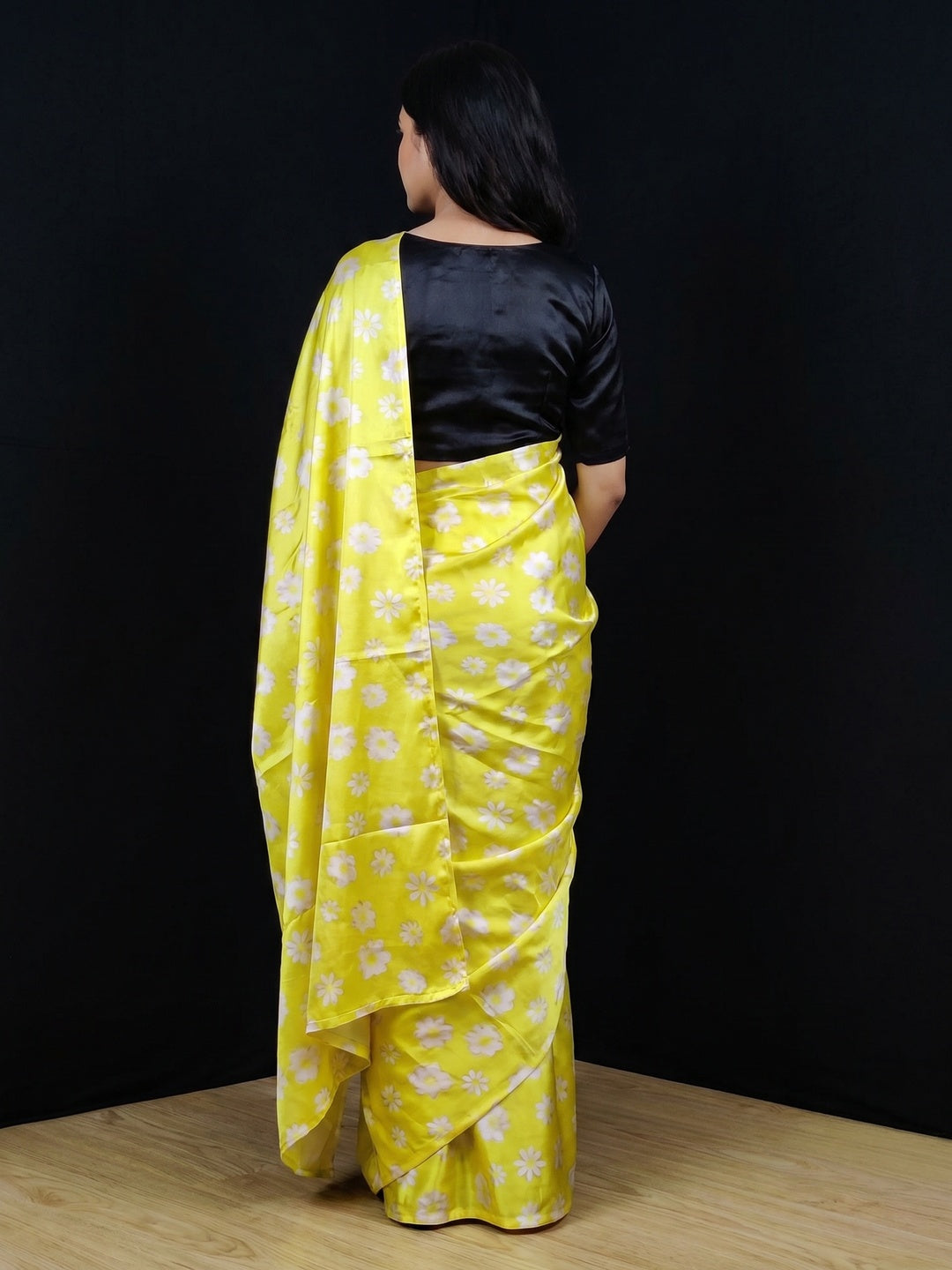 Jazzy Yellow Coloured Casual Wear Digital Printed Satin Saree - Image 3