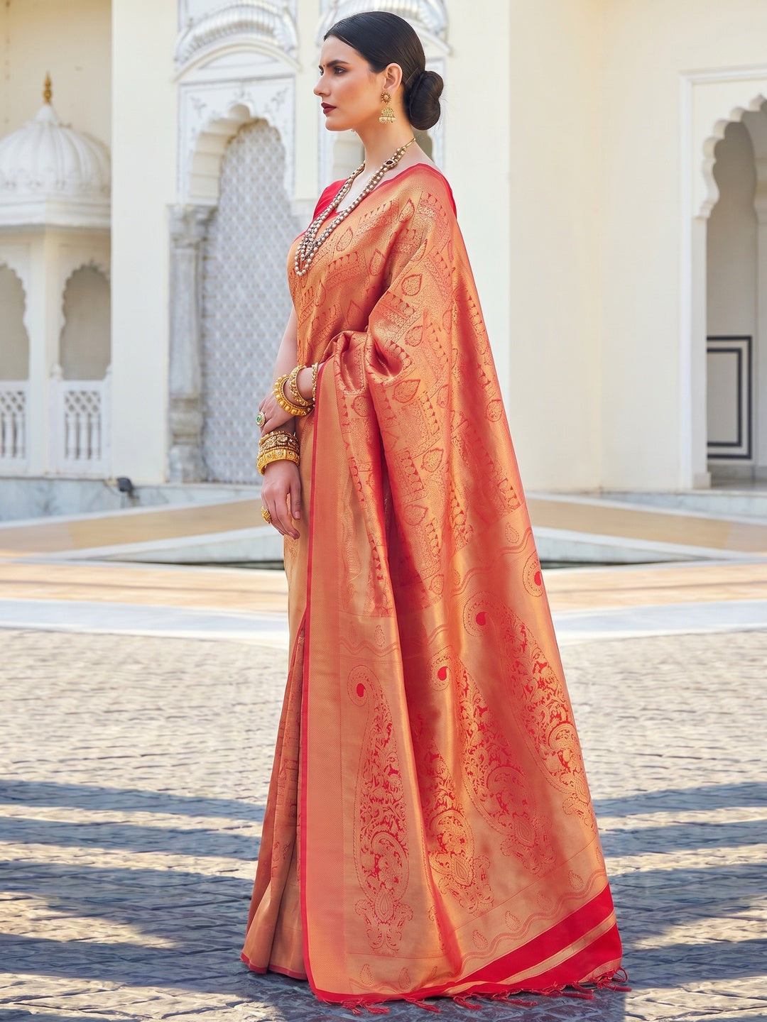 Unique Red Coloured Festive Wear Woven Silk Saree - Image 1