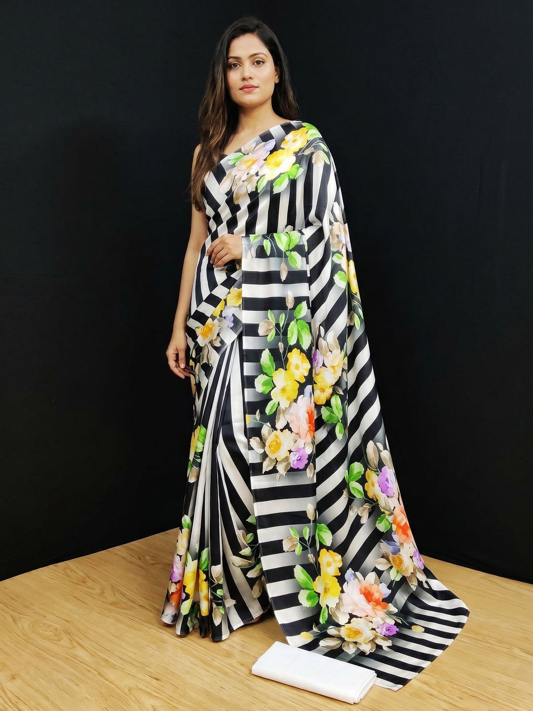 Black-White Casual Wear Stripes With Floral Digital Printed Satin Saree - Image 3