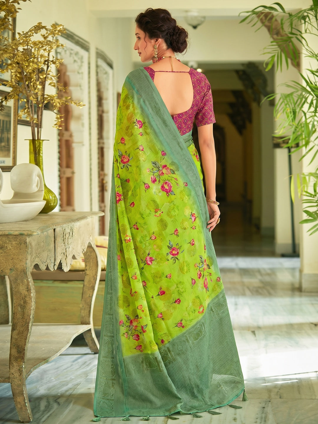 Green Casual Wear Printed Soft Cotton Saree - Image 1