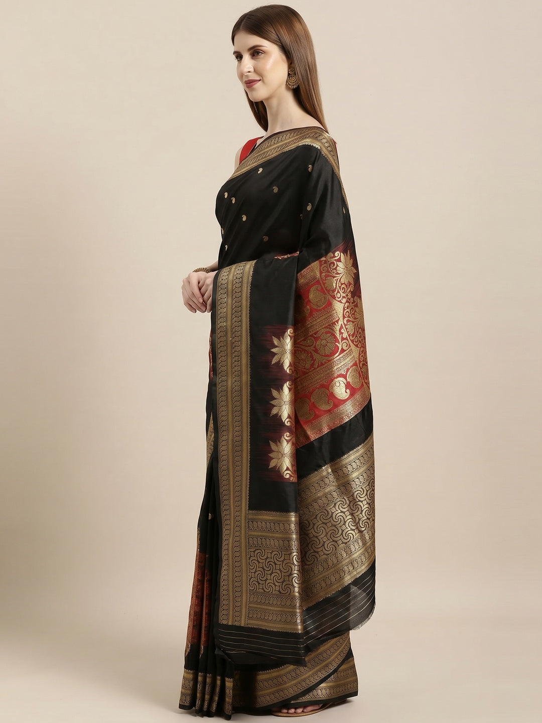 Black Festive Wear Woven Kanjivaram Silk Saree - Image 3