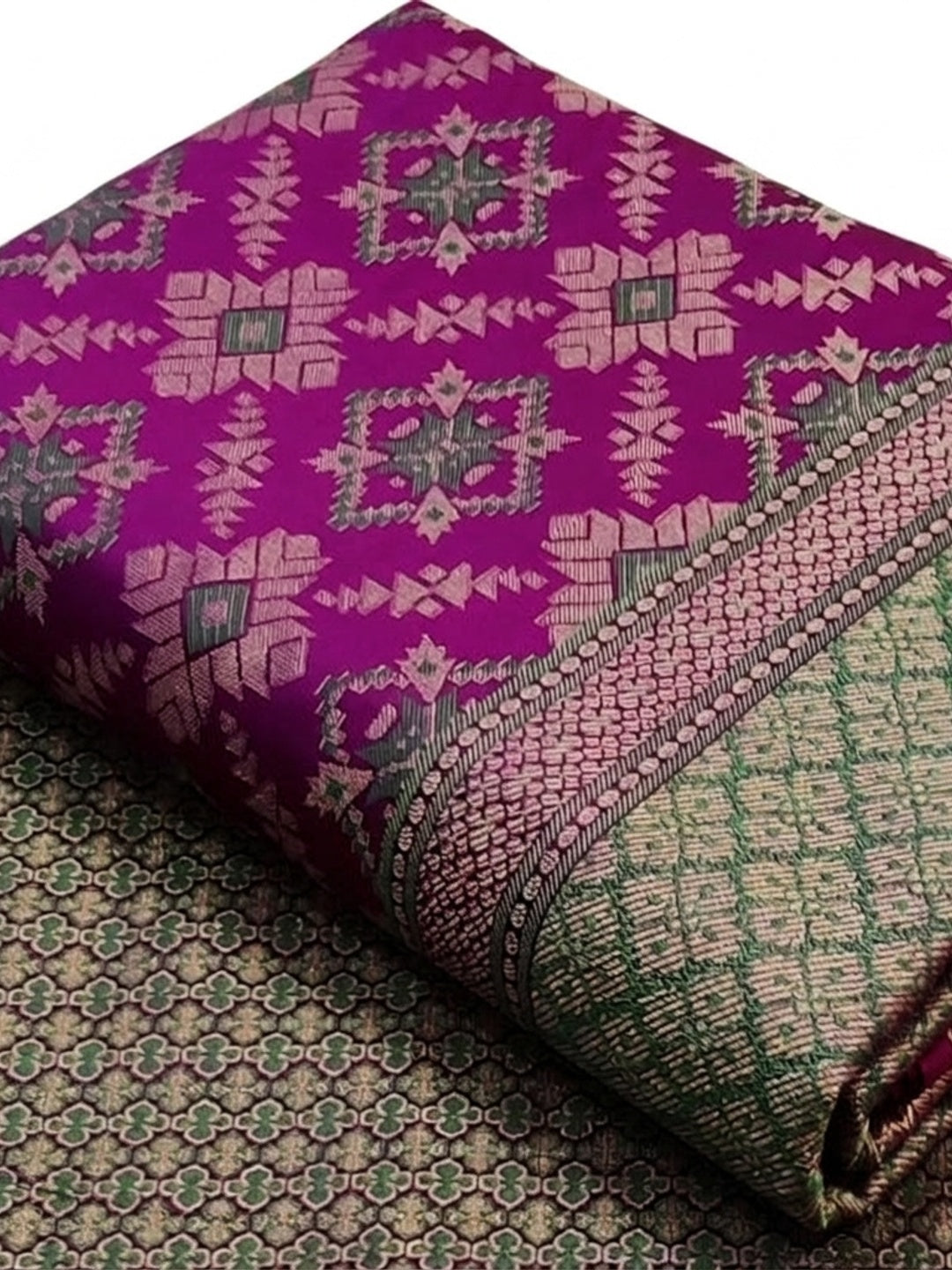 Purple Festive Wear Woven Patola Silk Saree - Image 2
