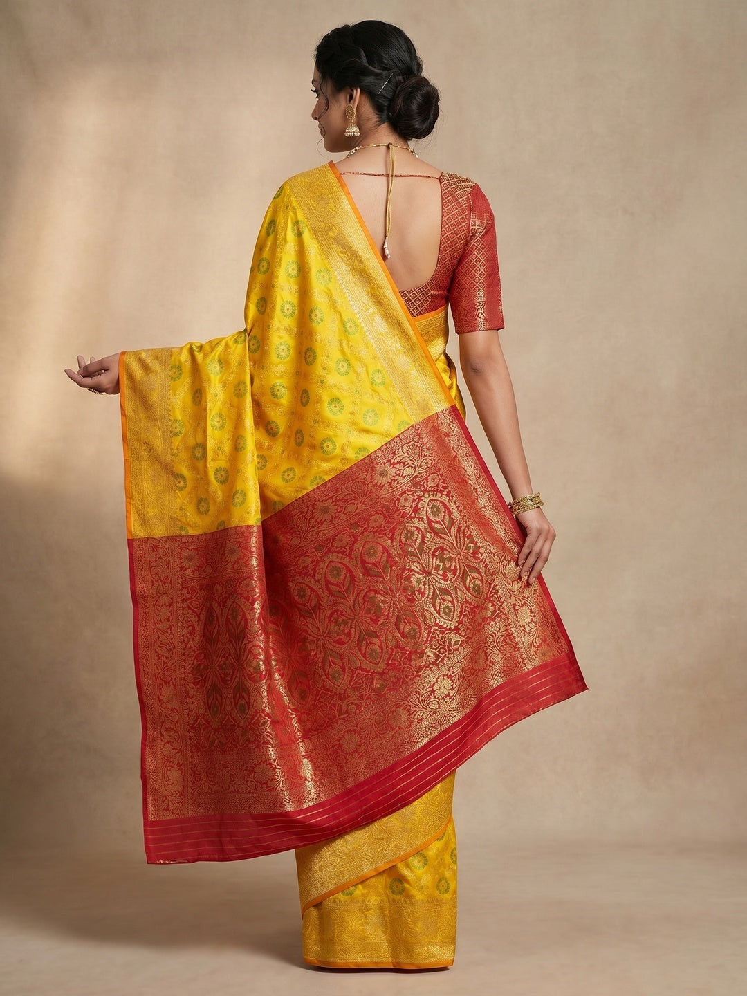 Yellow Festive Wear Woven Silk Saree With Patola Rich Pallu - Image 3