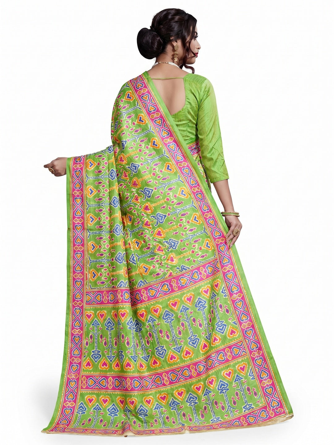 Majesty Green Colored Casual Printed Art Silk Saree - Image 1