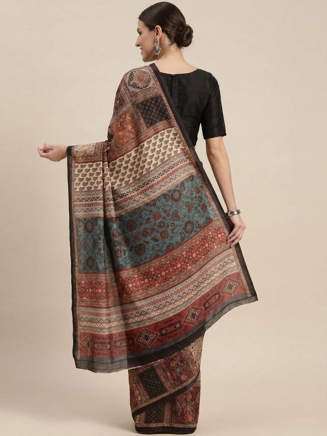 Multicolored Casual Wear Floral Printed Art Silk Saree - Image 1