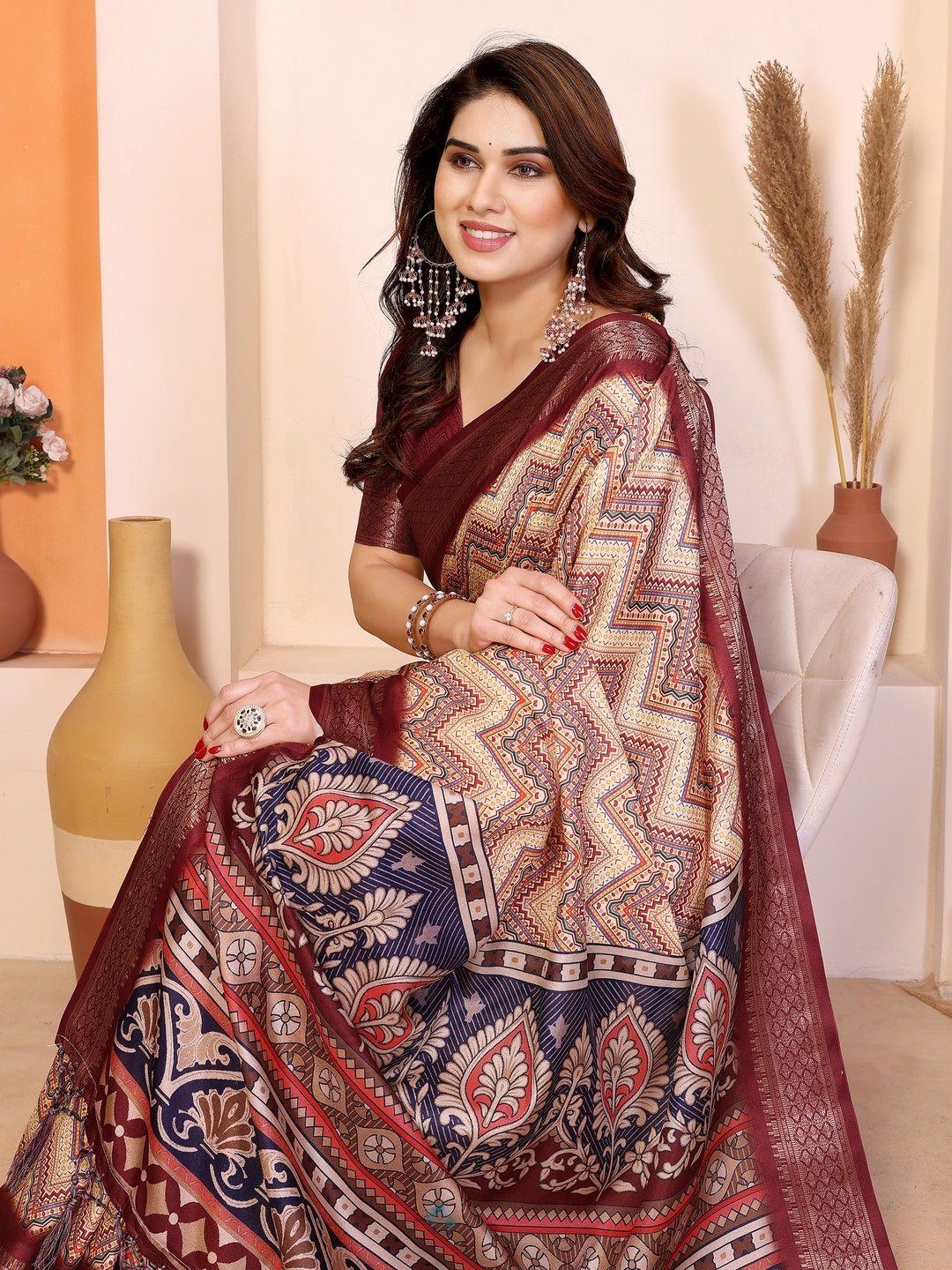 Peachmode Maroon Cotton Silk Kalamkari Print Saree with Zari Border - Image 5