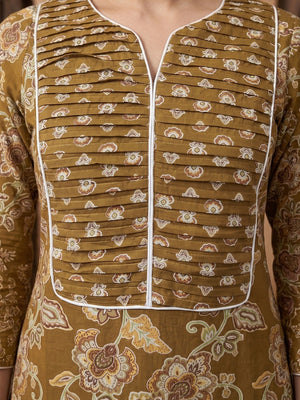 Mustard Floral Printed Pure Cotton Straight Kurta with Pants Set - Image 2