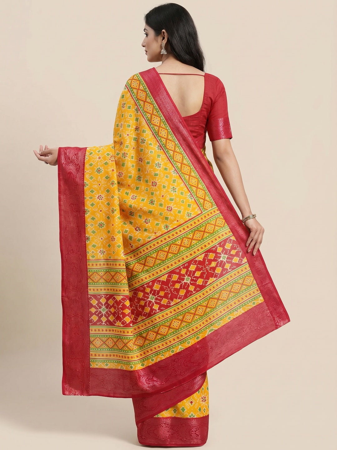Yellow Ikkat Printed Pure Cotton Saree - Image 3