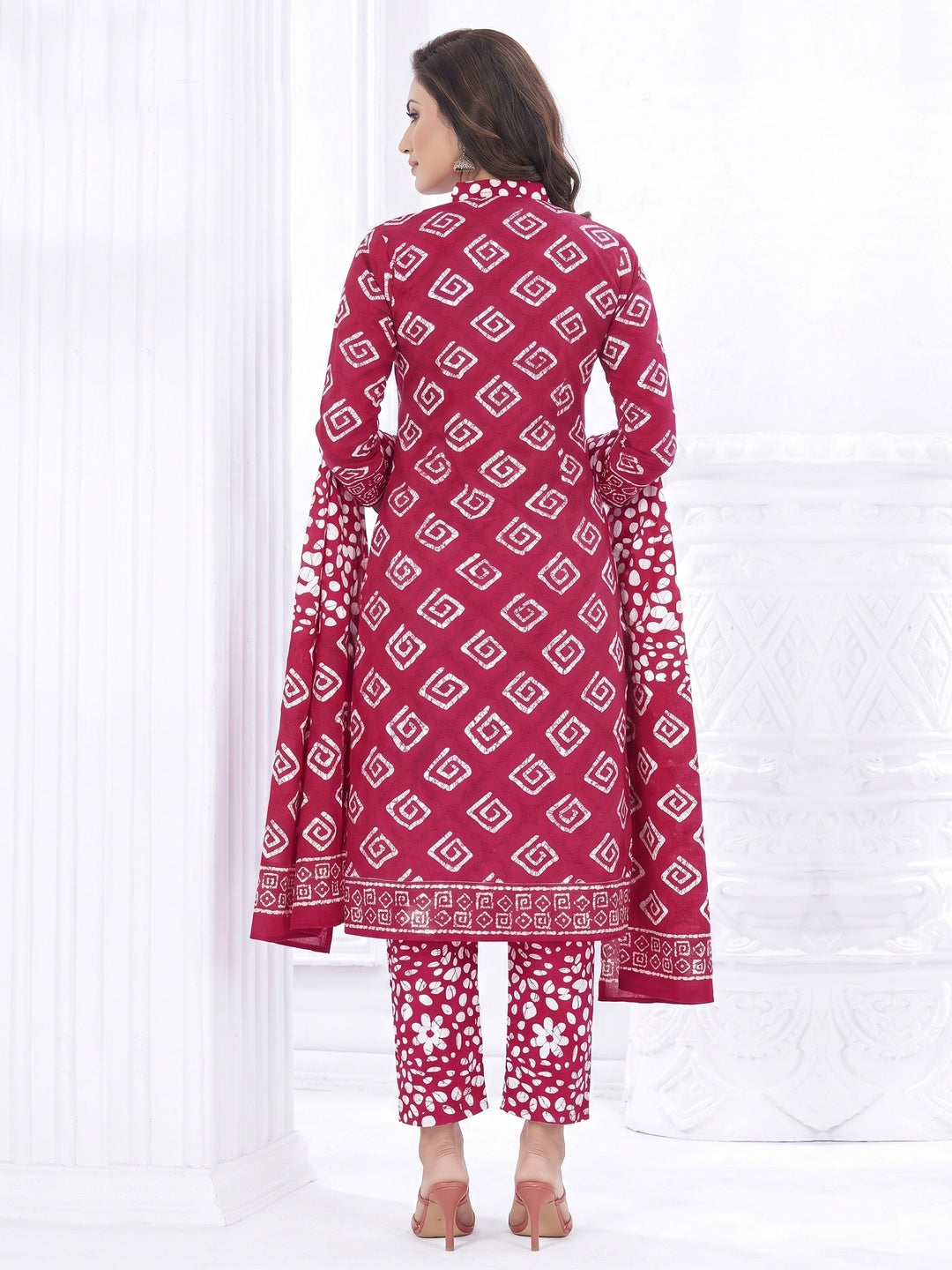 Pink Casual Wear Printed Cotton Dress Material - Image 2