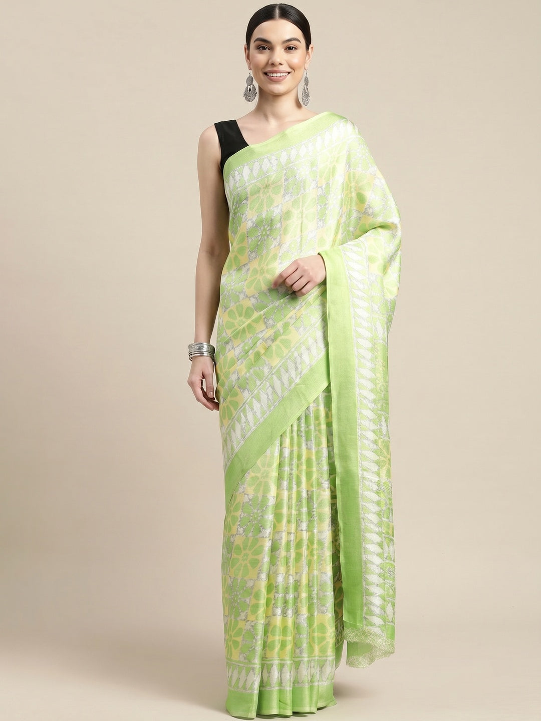 Green Geometric Printed Cotton Silk Saree - Image 3