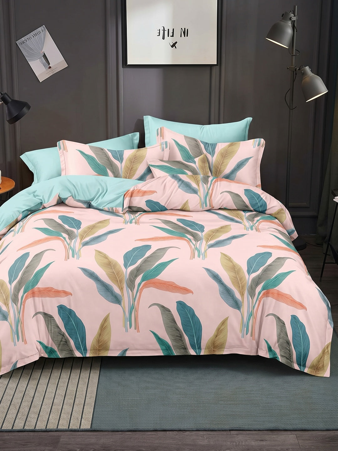 Pink Cotton Blend Double Bedsheet with Pillow Cover - Image 2