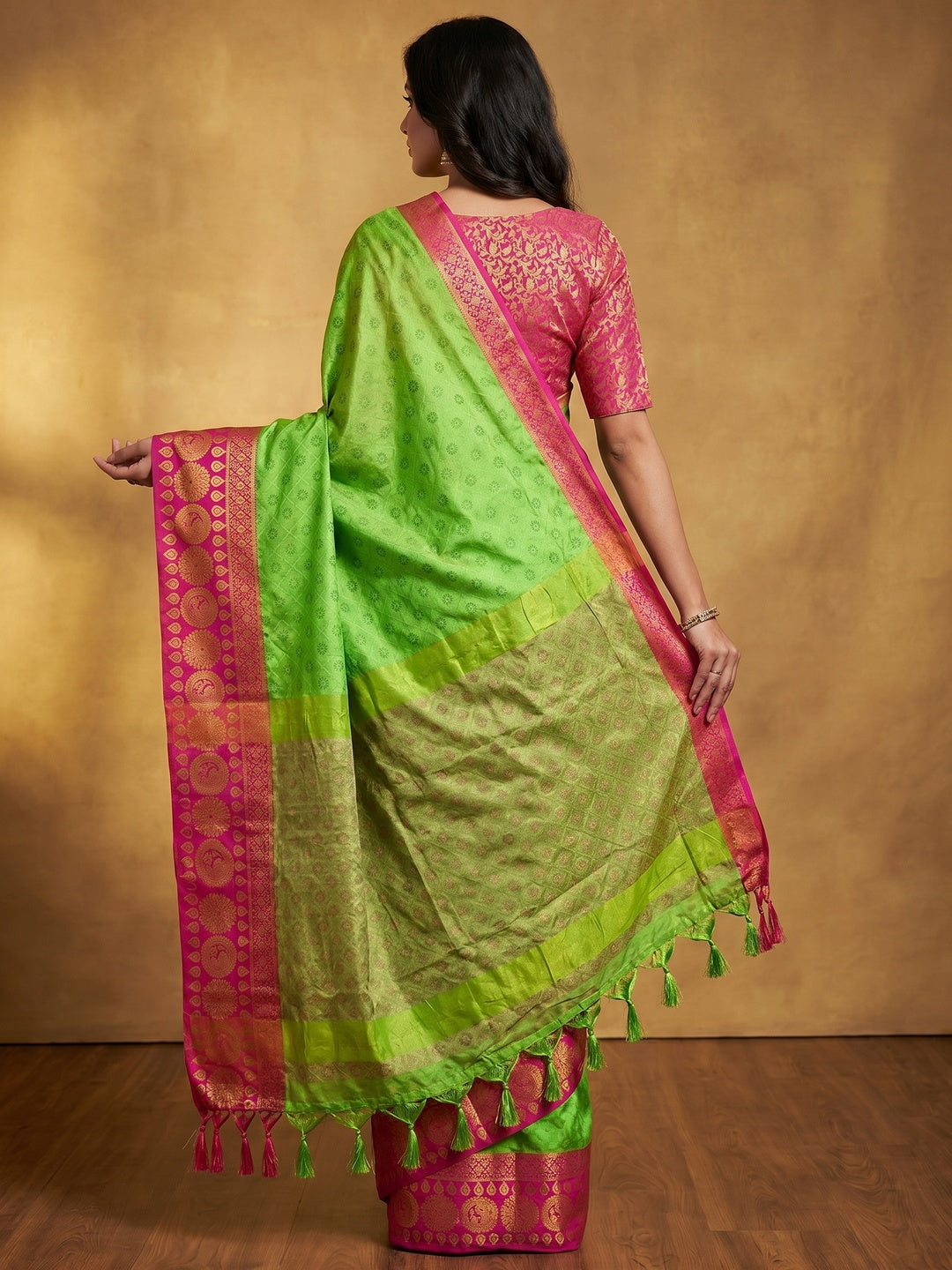 Parrot Green Woven Cotton Silk Saree With Tassels - Image 2