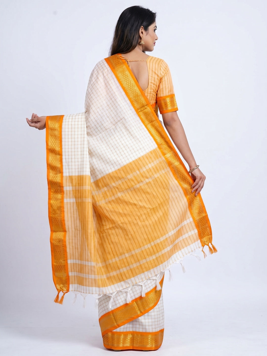 White & Orange Checks With Woven Border Cotton Silk Saree - Image 3