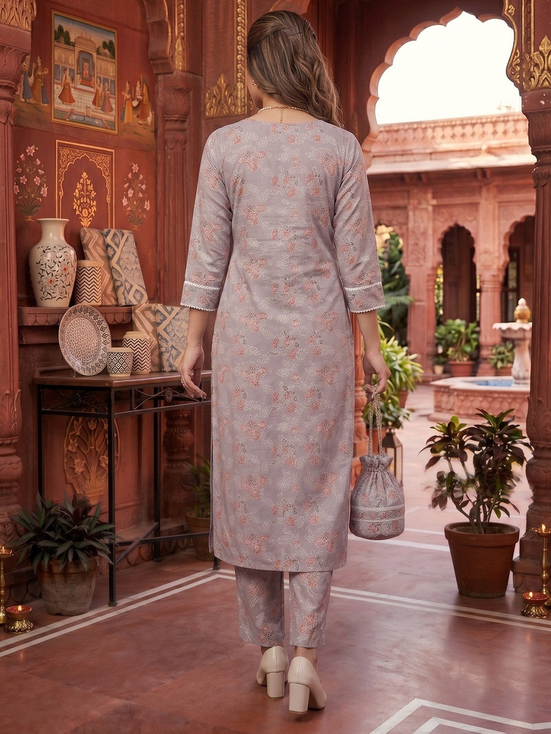 Lavender Floral Printed Pure Cotton Straight Cut Kurta Set - Image 3
