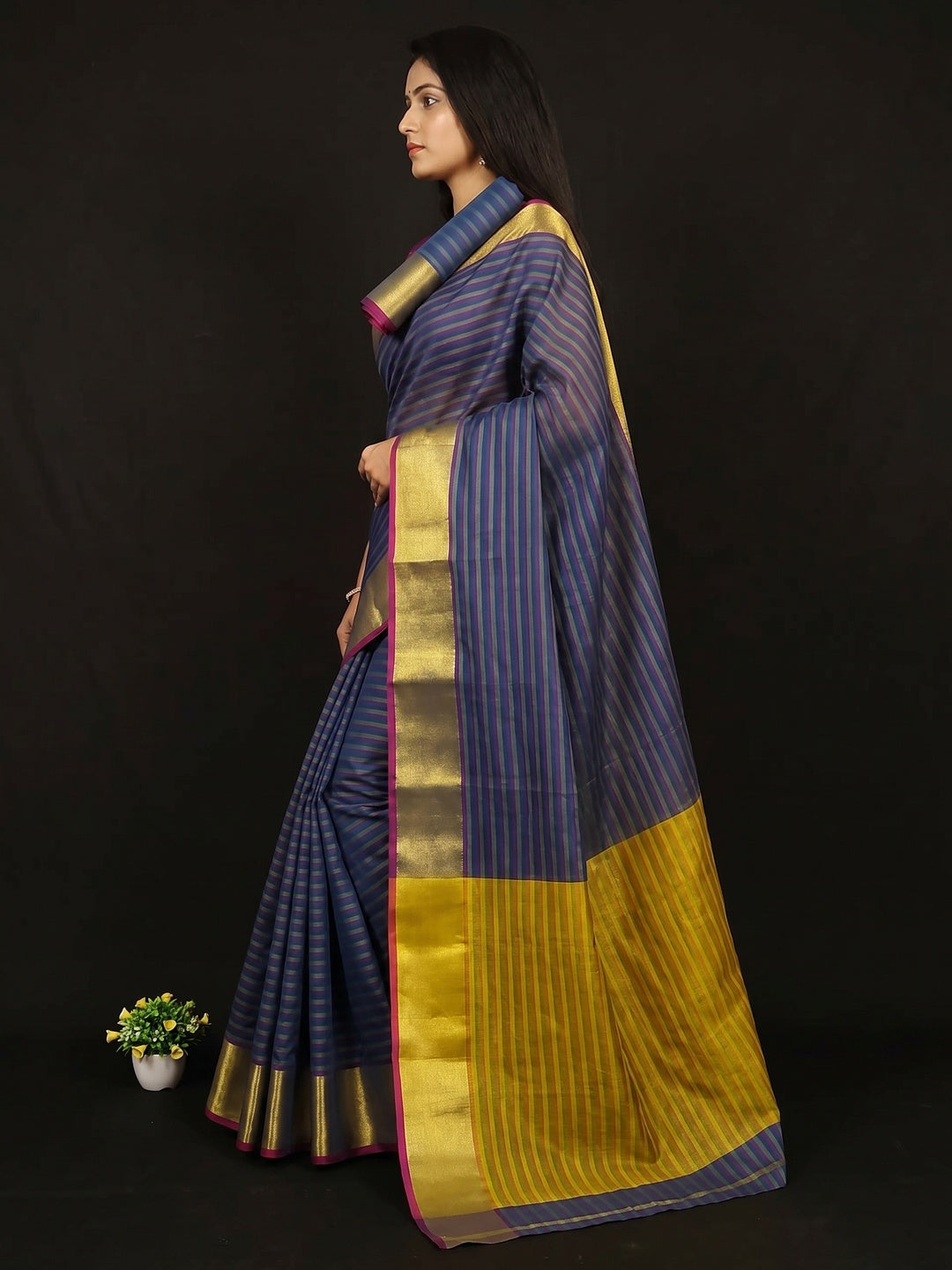 Navy Blue Woven Cotton Silk Saree - Image 2