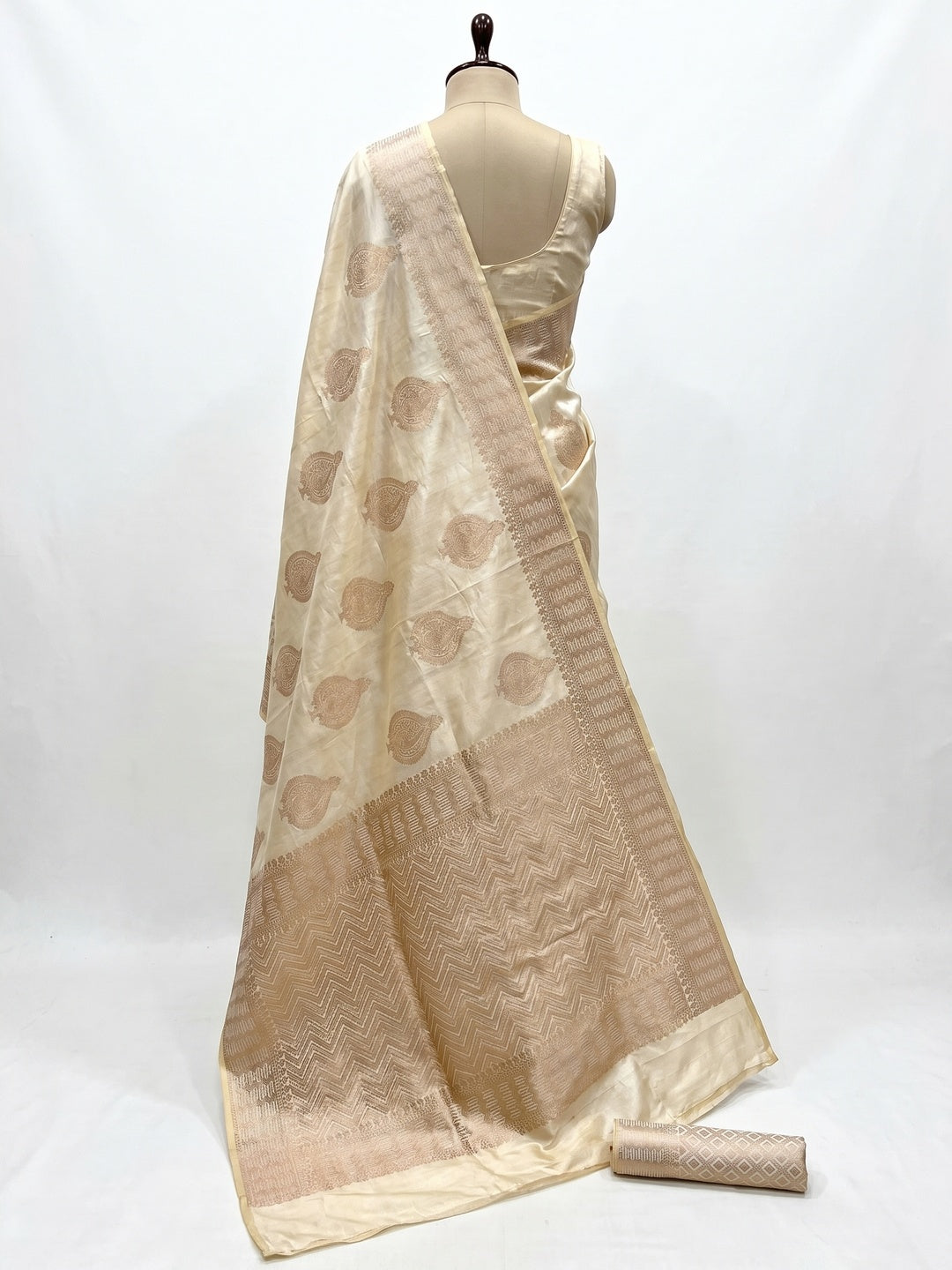 Cream Woven Raw Silk Saree - Image 2