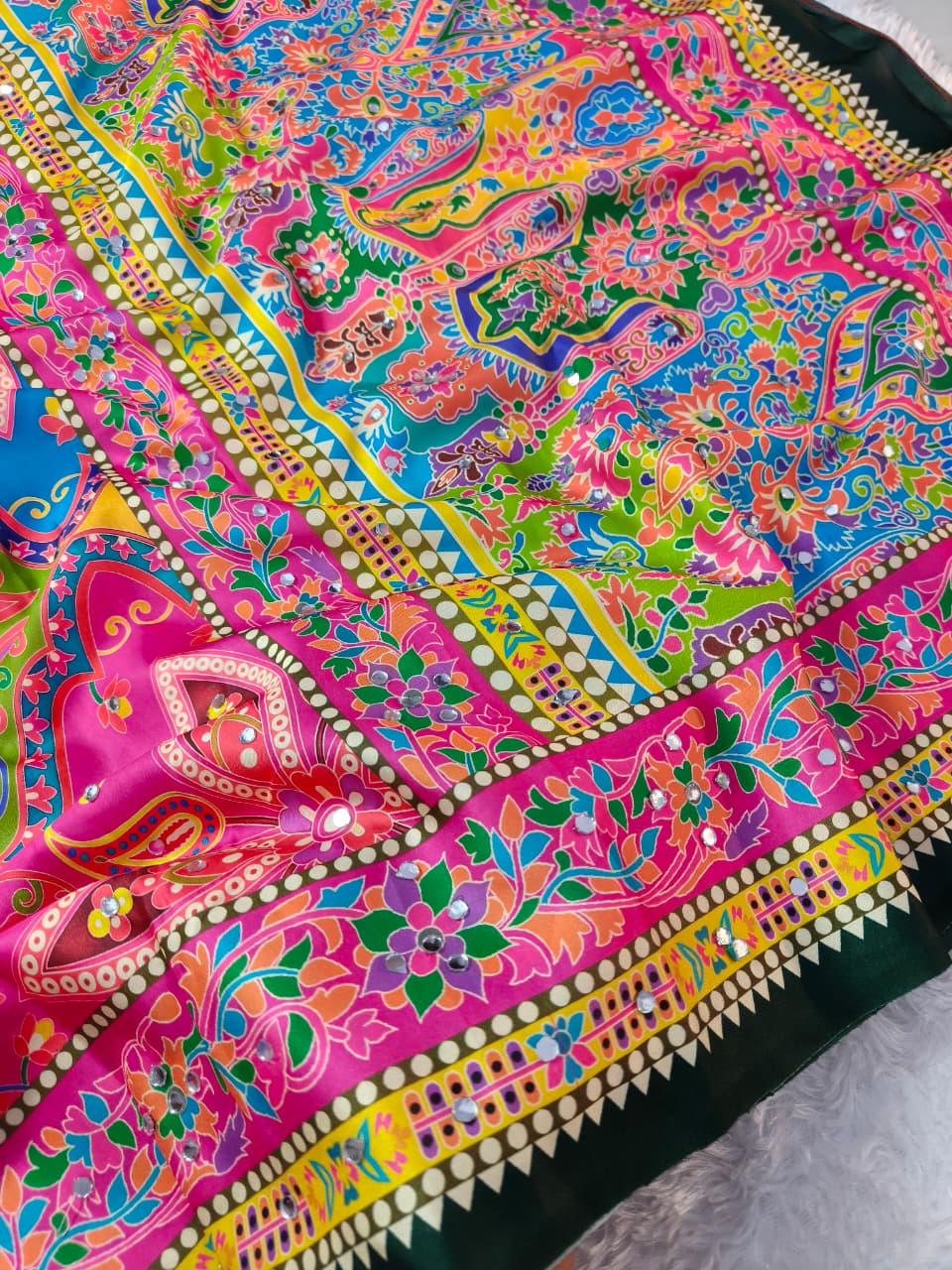 Peachmode Multicolor Satin Crepe Saree with Mirror Work - Image 4