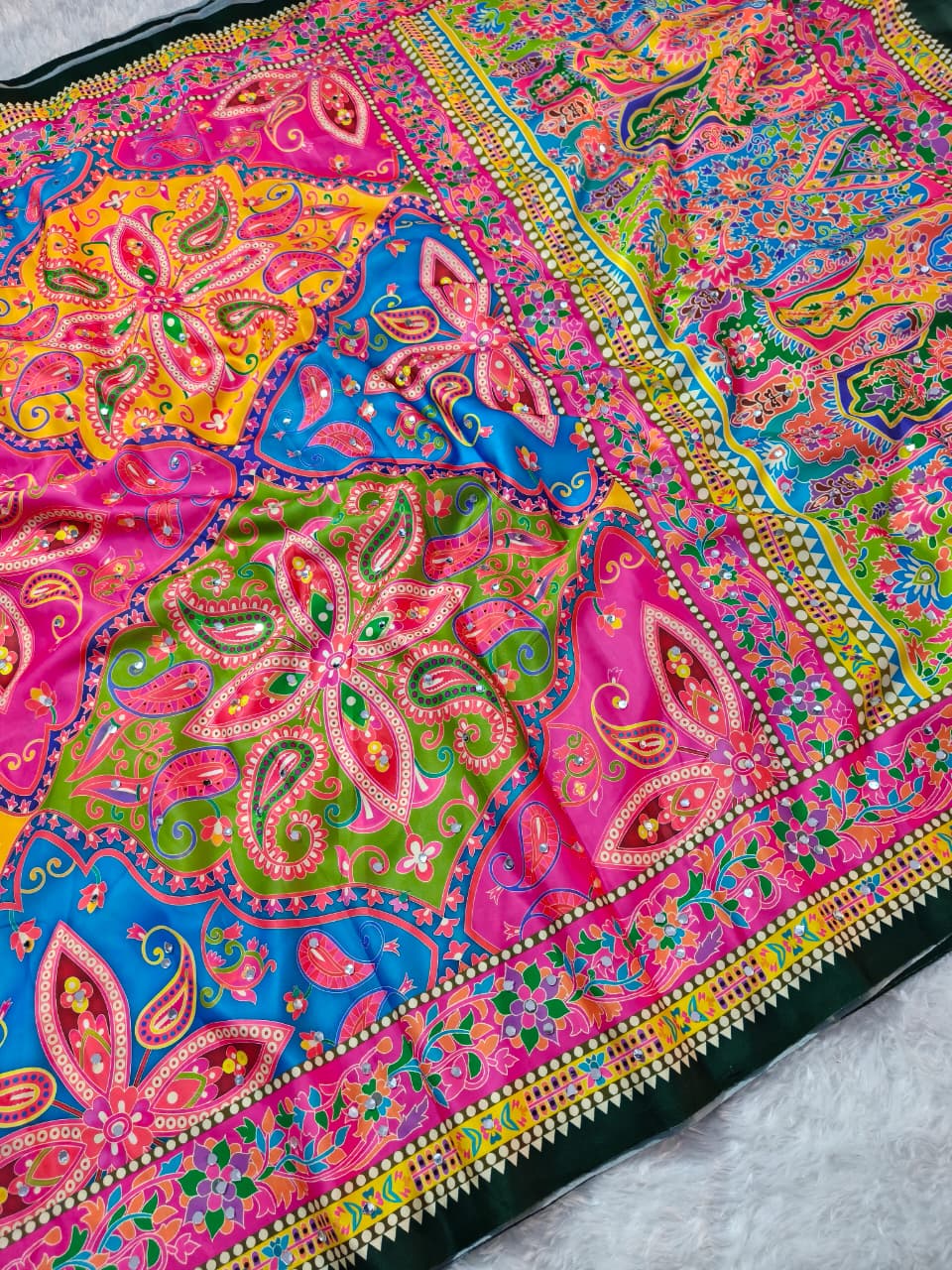 Peachmode Multicolor Satin Crepe Saree with Mirror Work - Image 6
