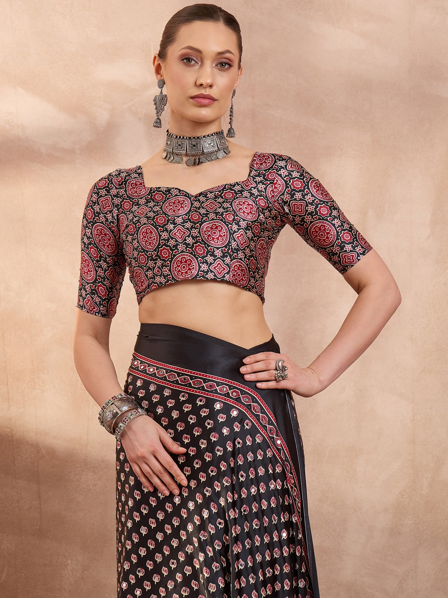 Peachmode Black Semi Modal Saree with Mirror Work - Image 2