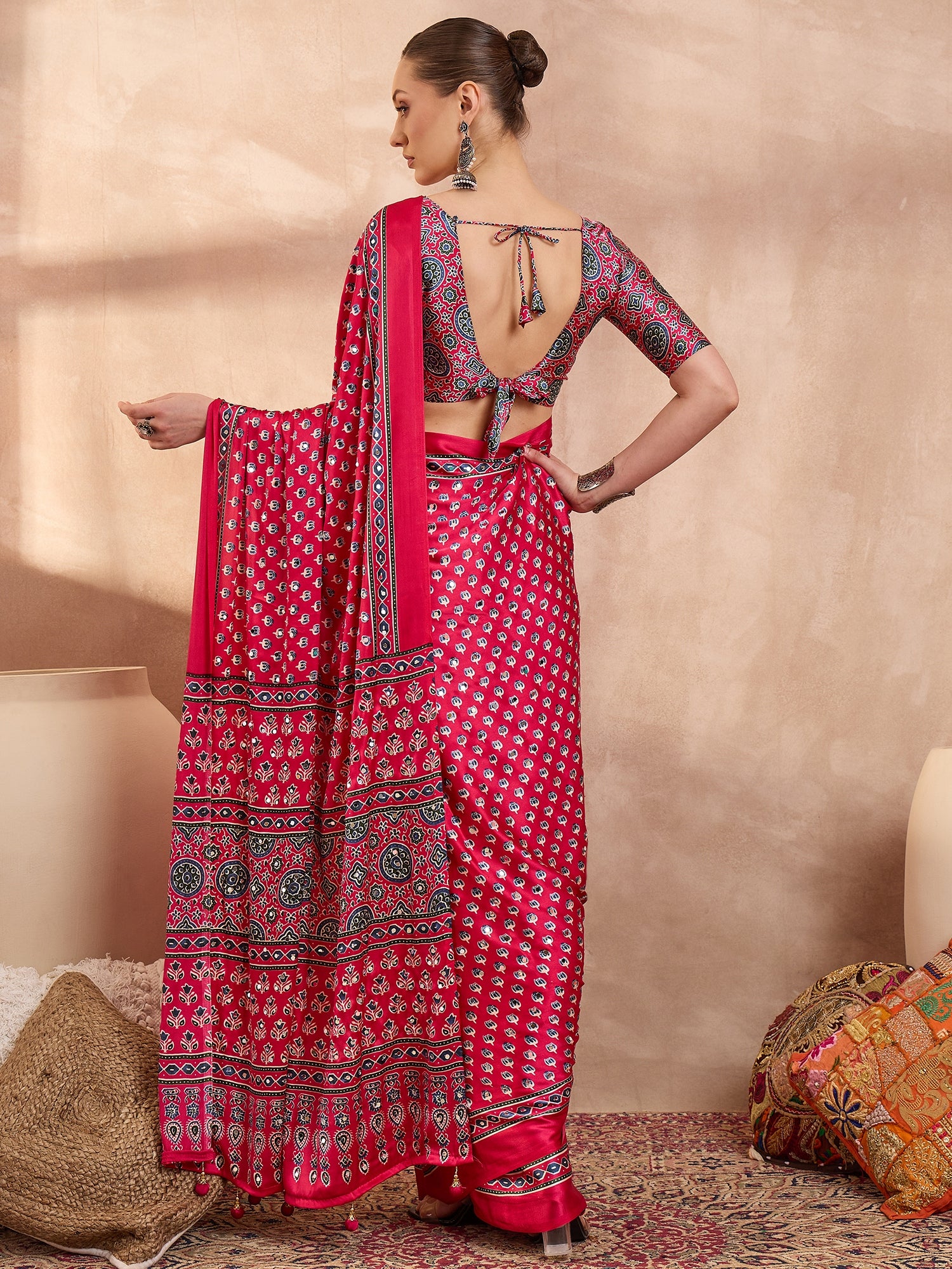 Peachmode Pink Semi Modal Saree with Mirror Work - Image 3