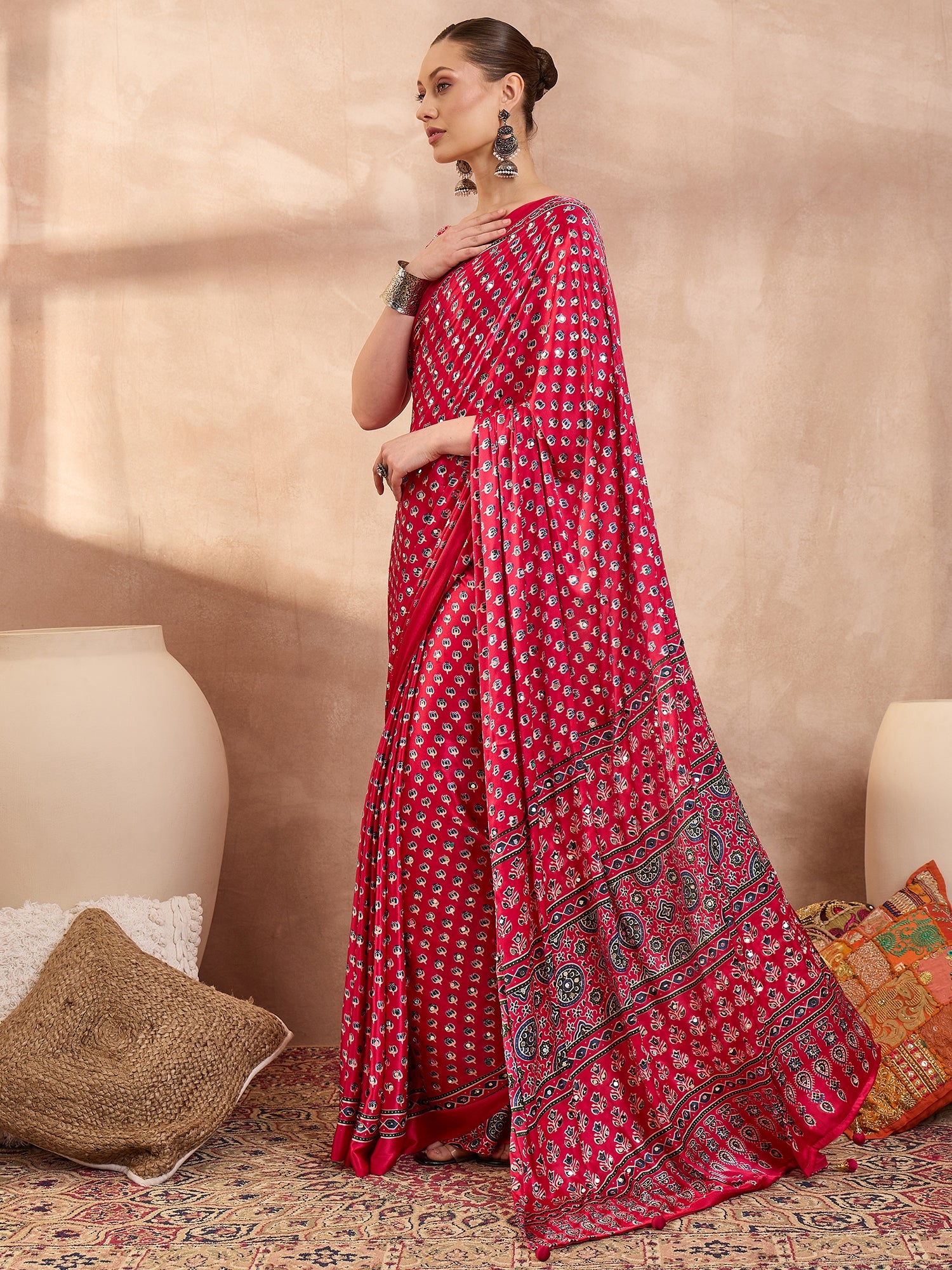 Peachmode Pink Semi Modal Saree with Mirror Work - Image 4