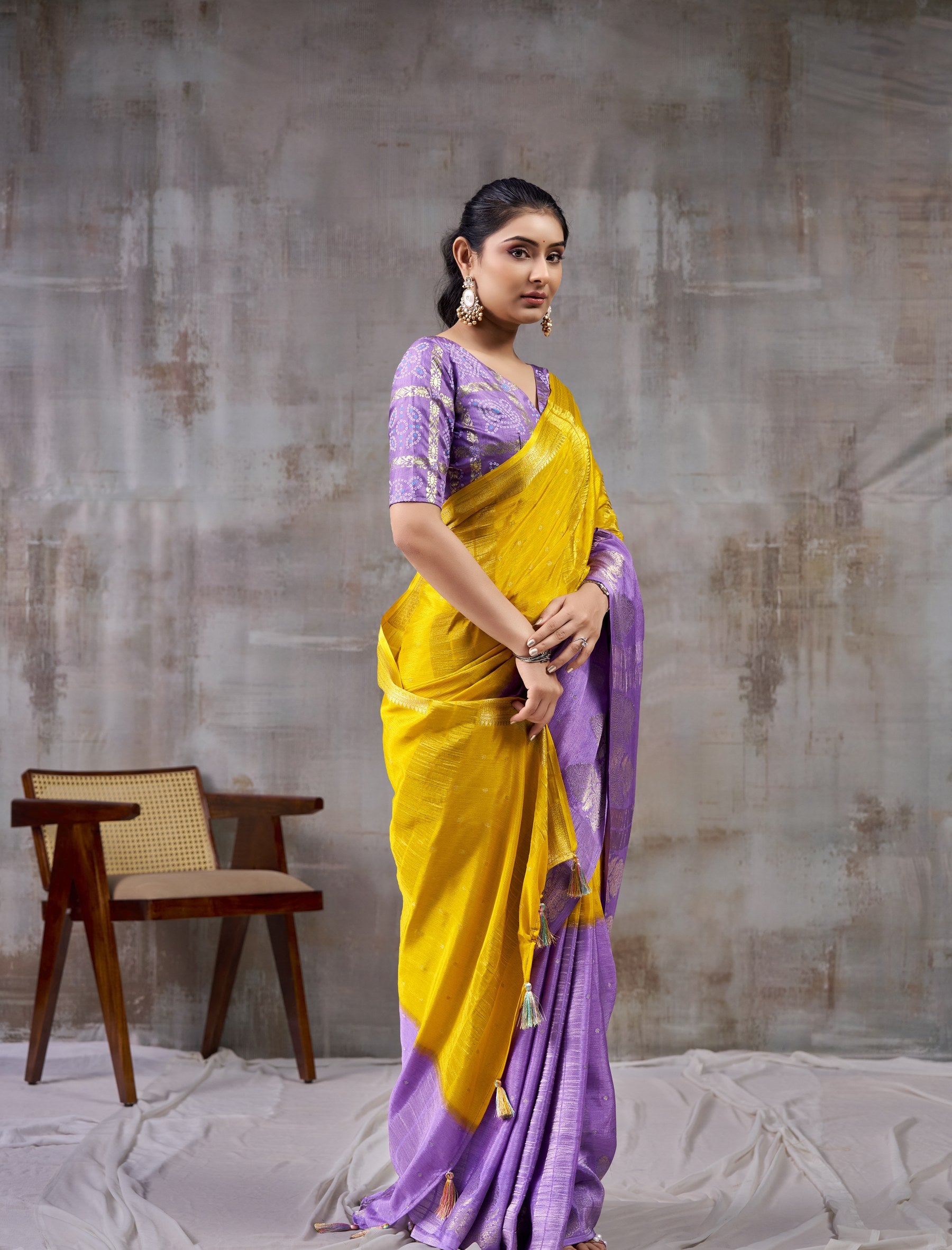 Peachmode Purple Chinnon Jacquard Saree - Image 3
