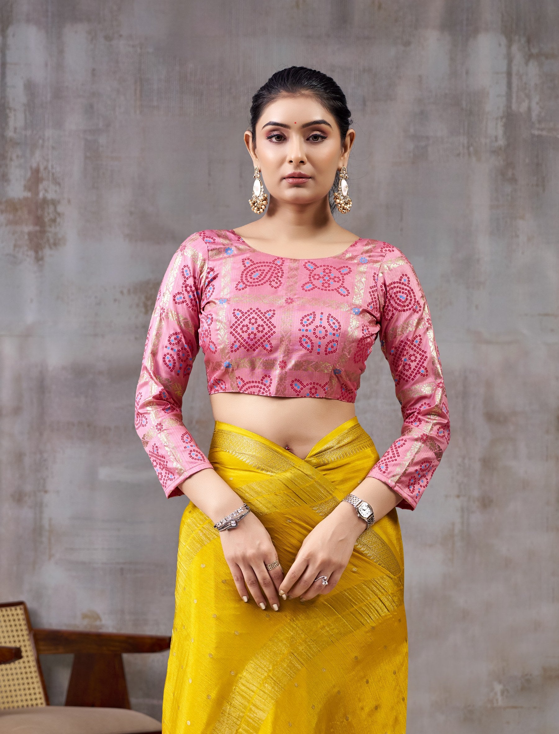 Peachmode Yellow Chinnon Jacquard Saree - Image 2
