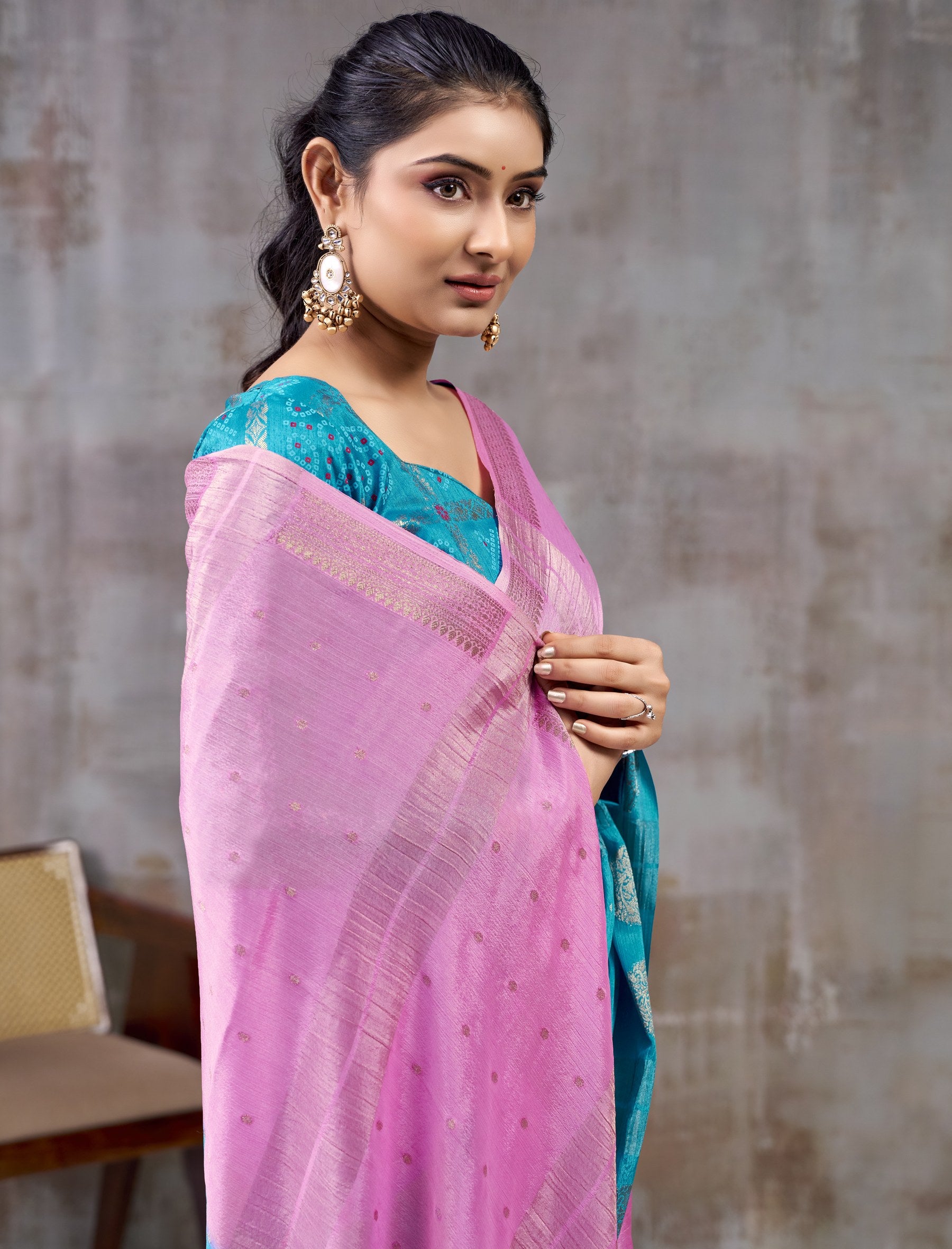 Peachmode Teal Chinnon Jacquard Saree - Image 4