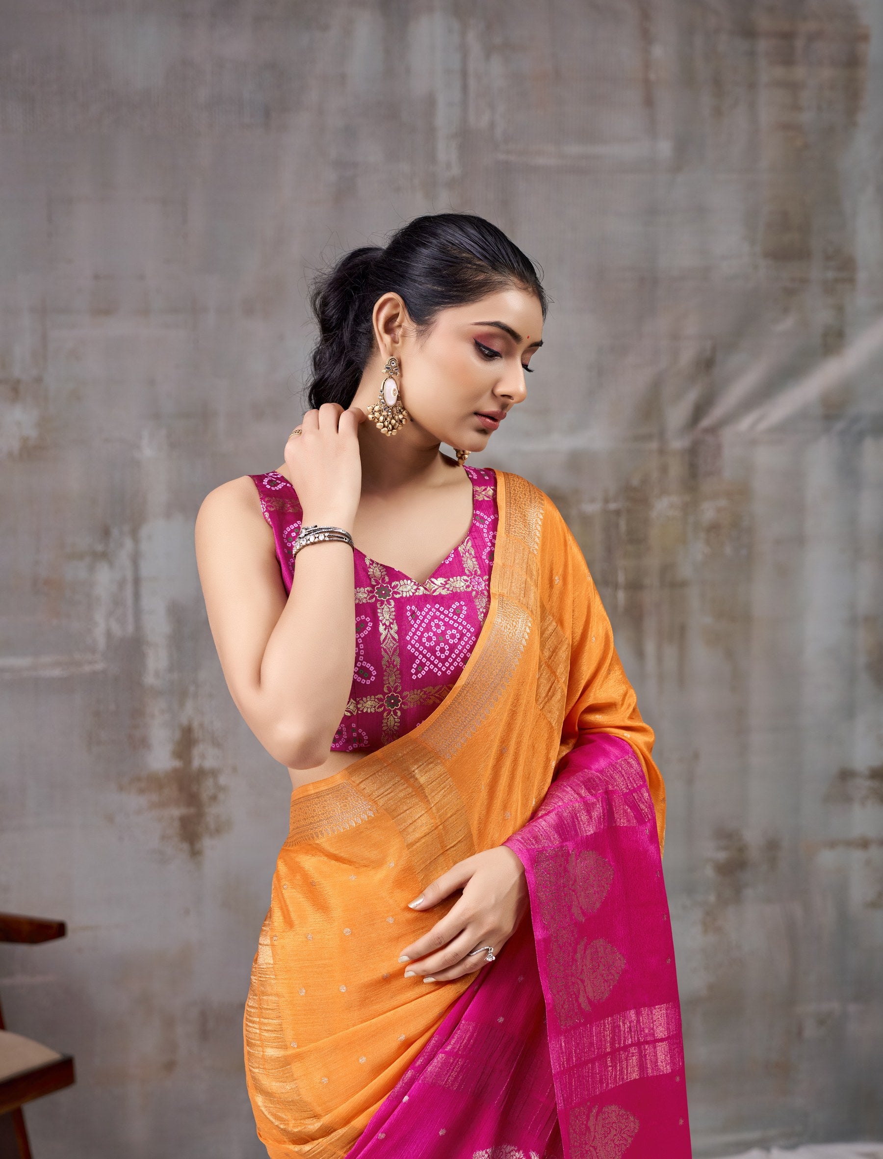 Peachmode Orange Chinnon Jacquard Saree - Image 4