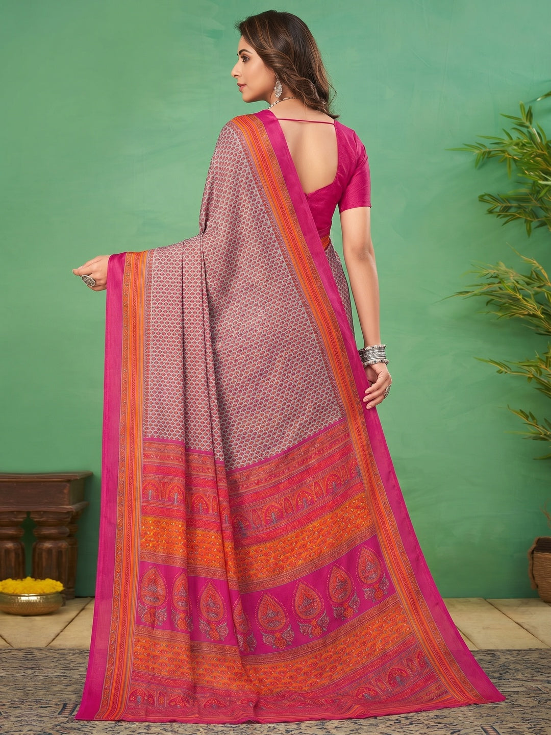Pink Casual Wear Printed Silk Saree - Image 2