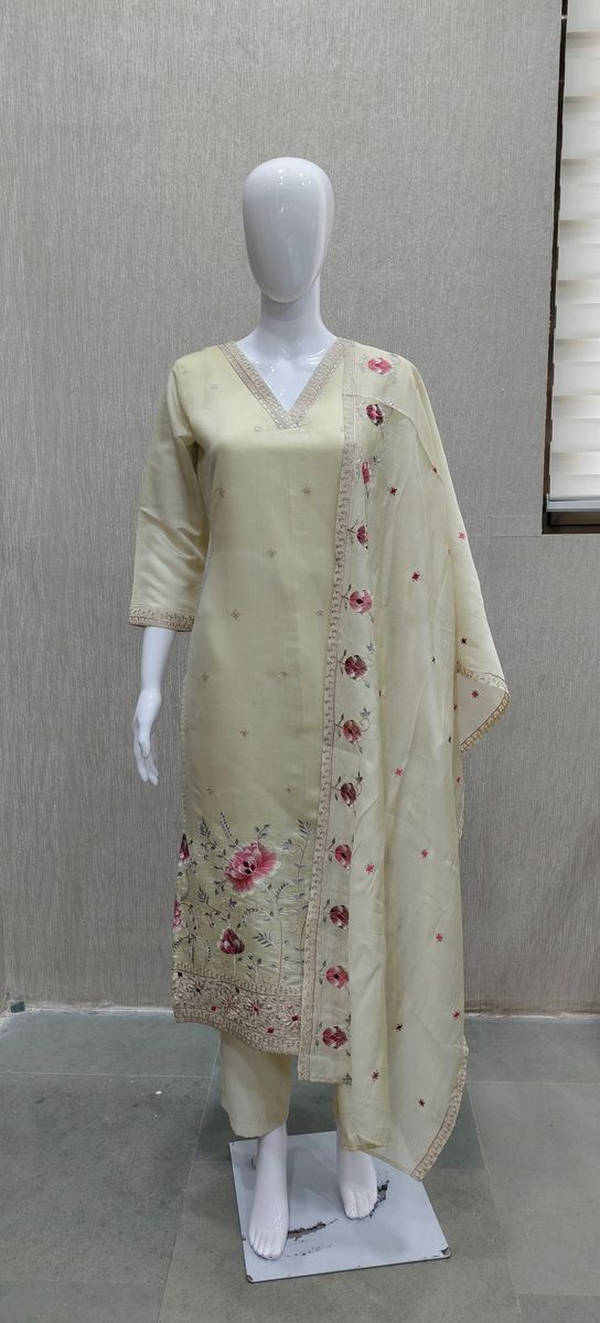Off White Viscose Blend Embroidered Salwar Suit Set - Image 2