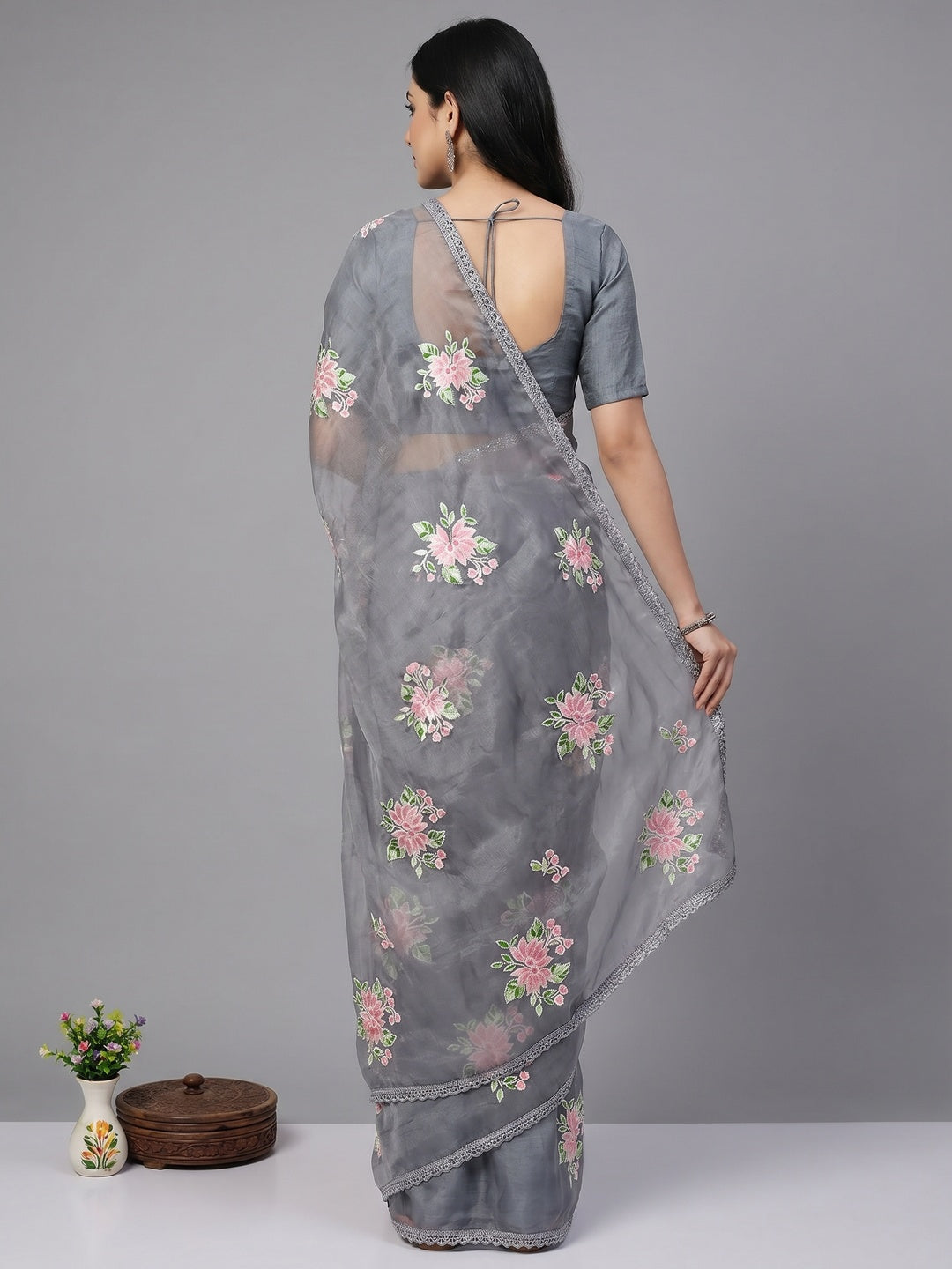 Grey Floral Embroidered Organza Saree - Image 2