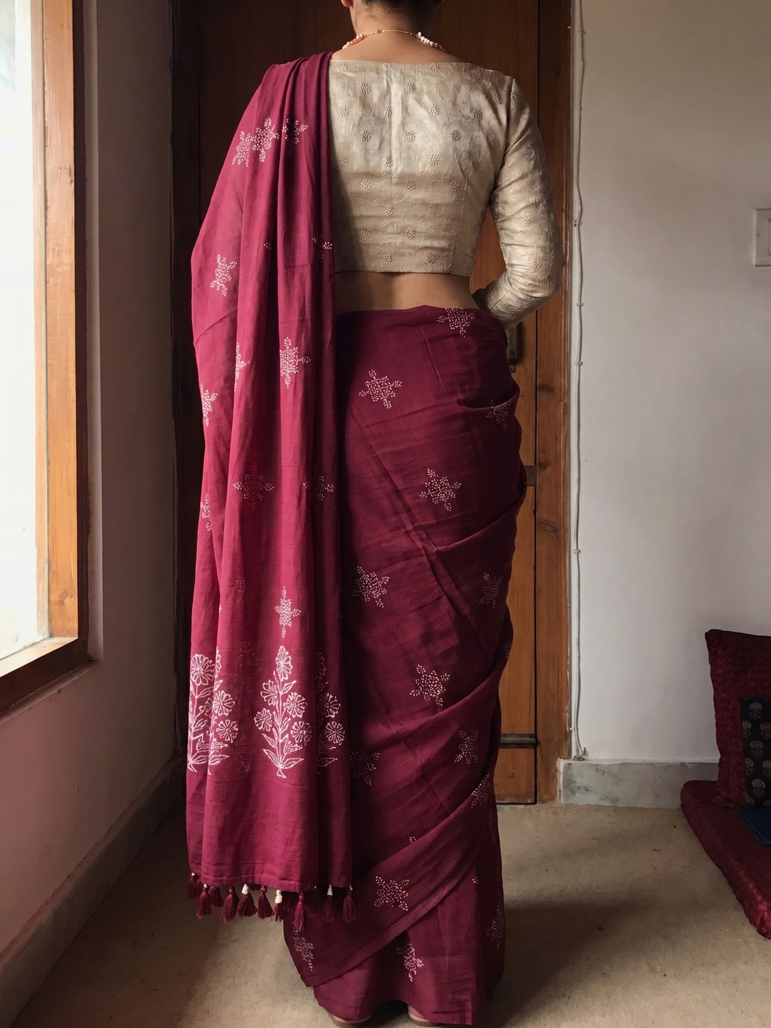 Wine Floral Printed Muslin Saree With Tassels - Image 2
