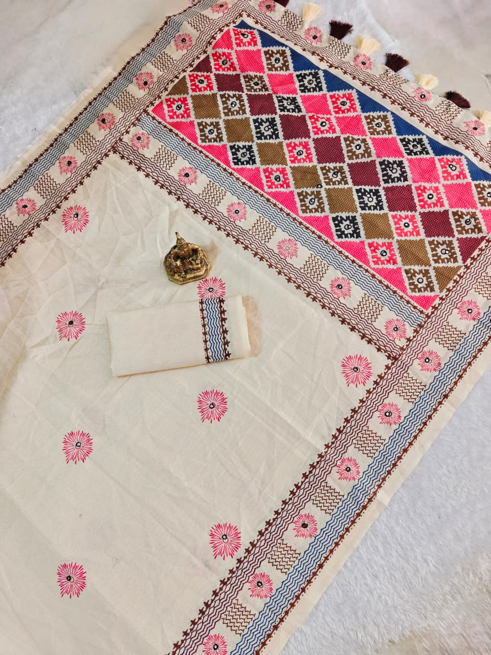 Peachmode Multicolor Assam Silk Saree with Woven Work - Image 3